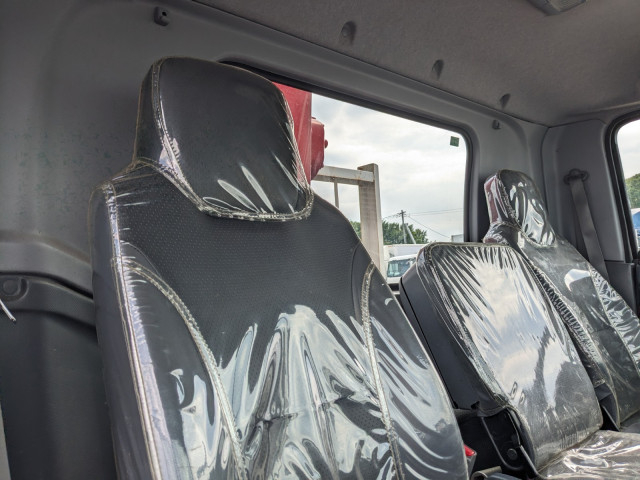 いすゞ フォワード 中型 平ボディ（クレーン付） 2PG-FRR90S1(104409) 37枚目