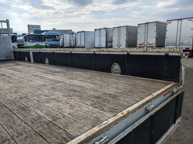 いすゞ フォワード 中型 平ボディ（クレーン付） 2PG-FRR90S1(104412) 14枚目