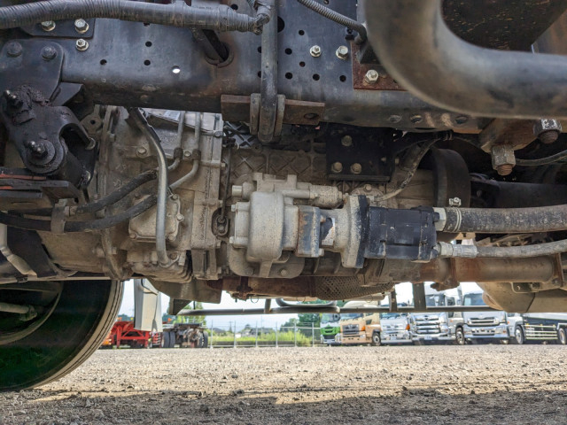 いすゞ フォワード 中型 平ボディ（クレーン付） 2PG-FRR90S1(104412) 18枚目