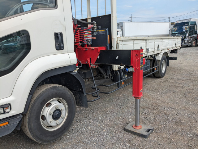 いすゞ フォワード 中型 平ボディ（クレーン付） 2PG-FRR90S1(104412) 31枚目