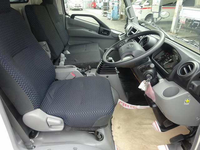 日野 デュトロ 小型 ウィング 2KG-XZU722M(104415) 4枚目