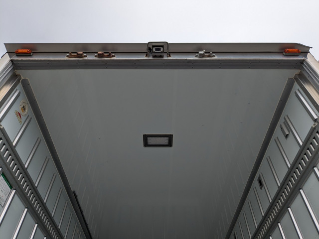 三菱ふそう キャンター 小型 冷蔵冷凍バン TPG-FEB50(104414) 11枚目