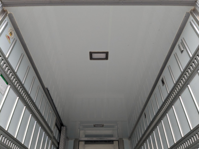 三菱ふそう キャンター 小型 冷蔵冷凍バン TPG-FEB50(104414) 13枚目