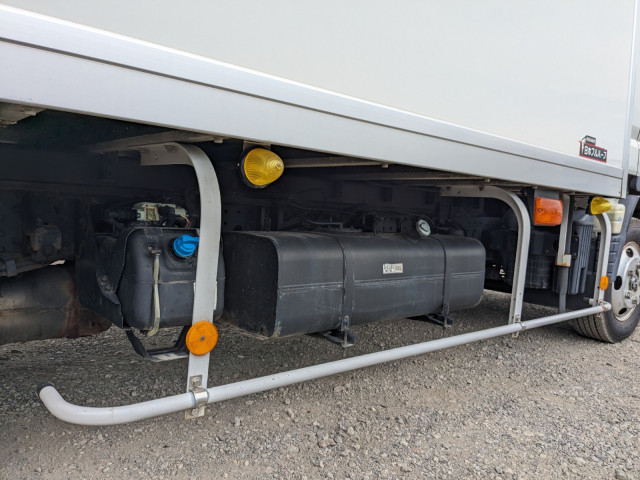 三菱ふそう キャンター 小型 冷蔵冷凍バン TPG-FEB50(104414) 33枚目