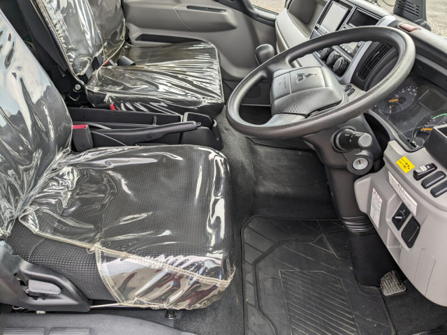 三菱ふそう キャンター 小型 冷蔵冷凍バン TPG-FEB50(104414) 34枚目