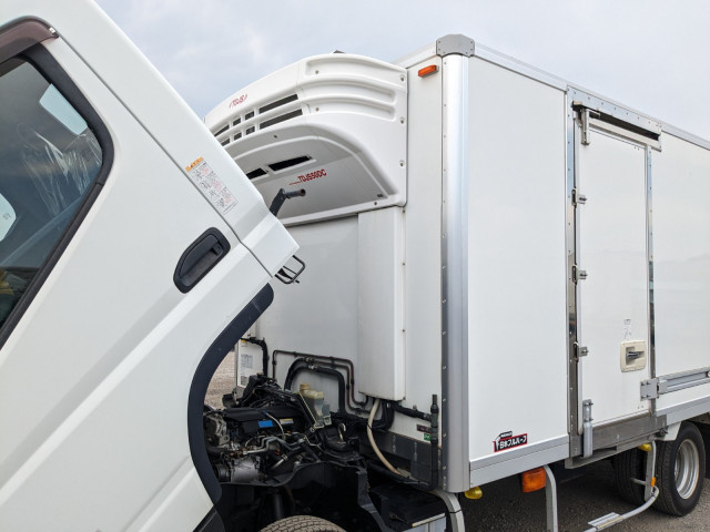 三菱ふそう キャンター 小型 冷蔵冷凍バン TPG-FEB50(104414) 41枚目