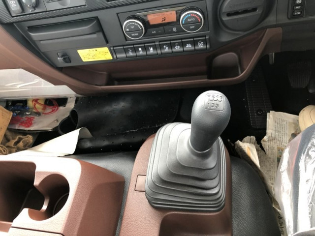 日野 レンジャー 増トン 平ボディ（クレーン付） 2KG-FE2ACA(104416) 8枚目