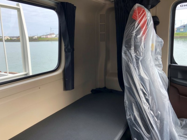 日野 レンジャー 増トン 平ボディ（クレーン付） 2KG-FE2ACA(104416) 13枚目