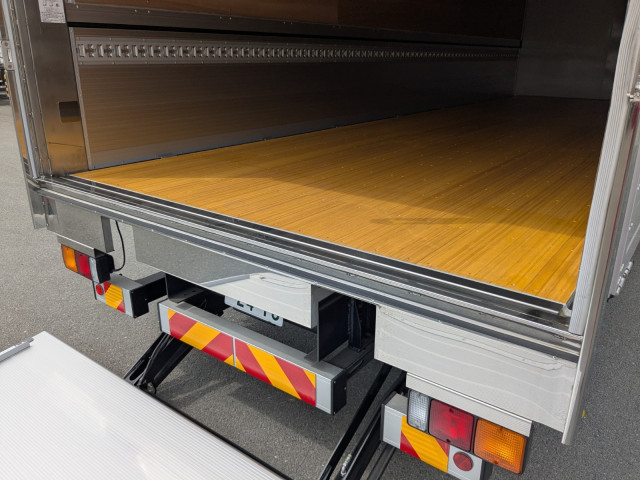 三菱ふそう ファイター 中型 ウィング 2KG-FK65F(104417) 15枚目