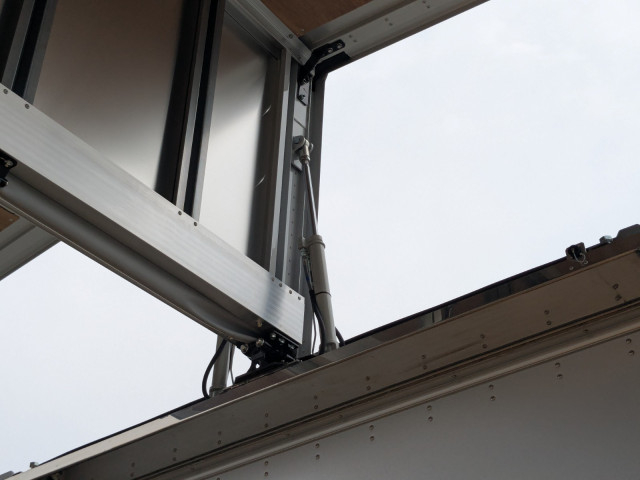 三菱ふそう ファイター 中型 ウィング 2KG-FK65F(104417) 33枚目