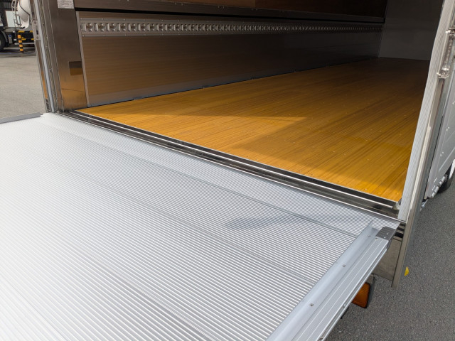 三菱ふそう ファイター 中型 ウィング 2KG-FK65F(104417) 37枚目