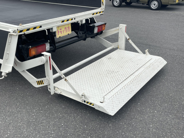 トヨタ ダイナ 小型 平ボディ 2KG-XZU655(104418) 19枚目