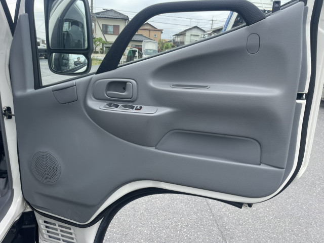 トヨタ ダイナ 小型 平ボディ 2KG-XZU655(104418) 20枚目