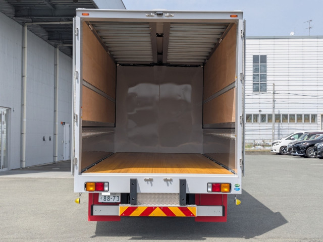 三菱ふそう スーパーグレート 中型 ウィング 2KG-FK65F(104419) 8枚目