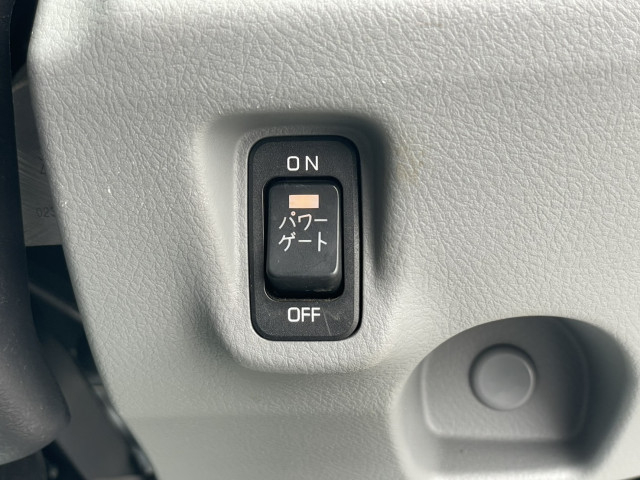 トヨタ ダイナ 小型 平ボディ 2KG-XZU655(104418) 33枚目