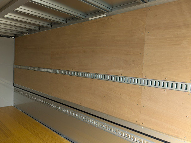 三菱ふそう スーパーグレート 中型 ウィング 2KG-FK65F(104419) 24枚目