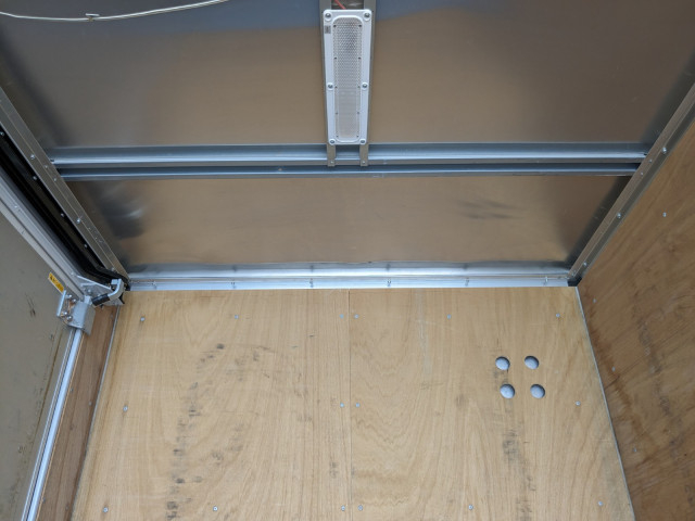 いすゞ エルフ 小型 バン TKG-NKS85AN(104420) 14枚目