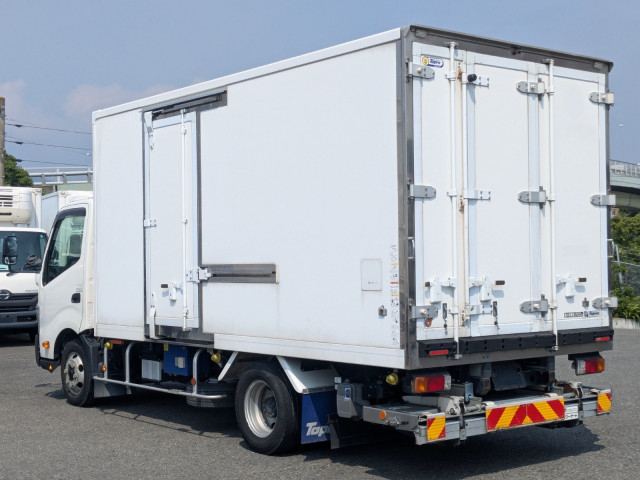 日野 デュトロ 小型 冷蔵冷凍バン TPG-XZU712M(104421) 5枚目
