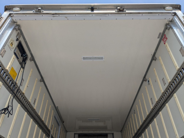 日野 デュトロ 小型 冷蔵冷凍バン TPG-XZU712M(104421) 11枚目