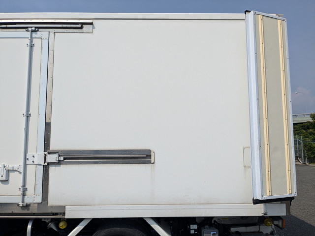 日野 デュトロ 小型 冷蔵冷凍バン TPG-XZU712M(104421) 22枚目