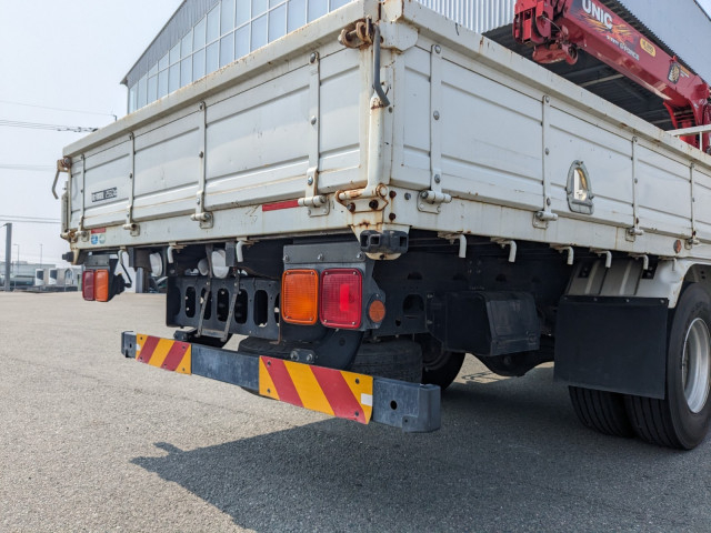 いすゞ フォワード 中型 平ボディ（クレーン付） 2PG-FRR90S1(104422) 6枚目