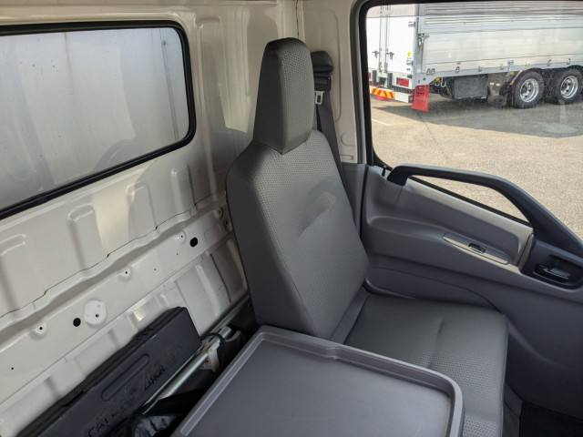 日野 デュトロ 小型 冷蔵冷凍バン TPG-XZU712M(104421) 37枚目