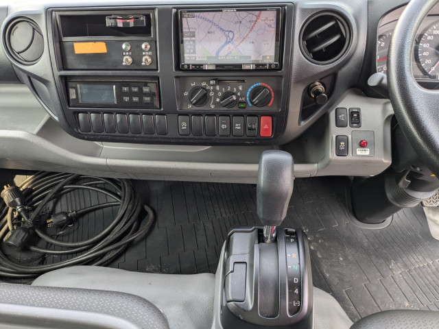 日野 デュトロ 小型 冷蔵冷凍バン TPG-XZU712M(104421) 38枚目