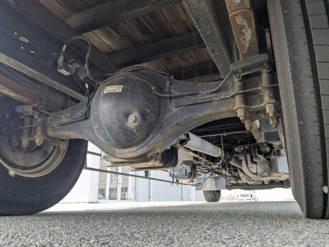 いすゞ フォワード 中型 平ボディ（クレーン付） 2PG-FRR90S1(104422) 11枚目