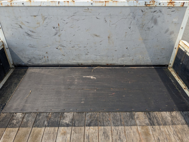 いすゞ フォワード 中型 平ボディ（クレーン付） 2PG-FRR90S1(104422) 15枚目