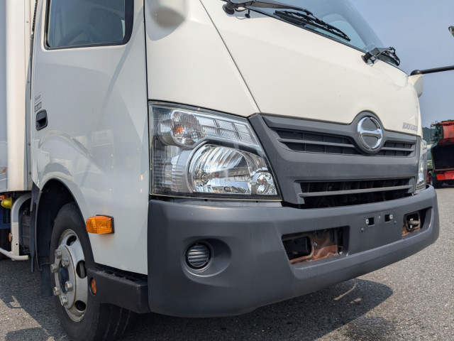 日野 デュトロ 小型 冷蔵冷凍バン TPG-XZU712M(104421) 48枚目