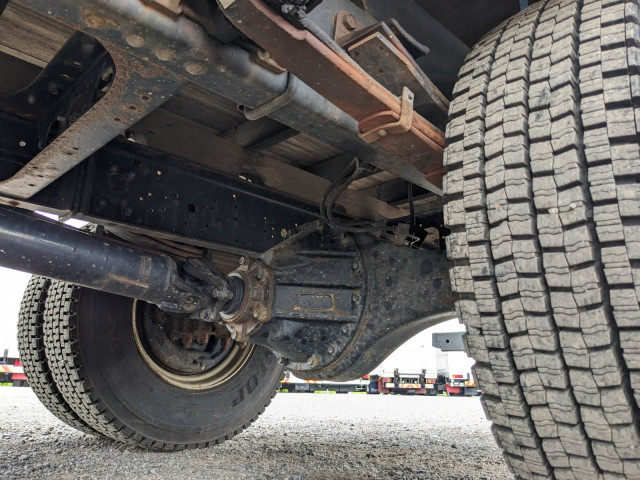 いすゞ フォワード 中型 平ボディ（クレーン付） 2PG-FRR90S1(104423) 17枚目