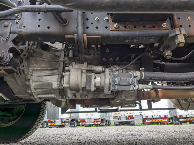 いすゞ フォワード 中型 平ボディ（クレーン付） 2PG-FRR90S1(104423) 18枚目