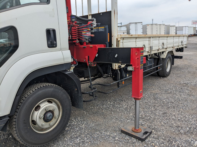 いすゞ フォワード 中型 平ボディ（クレーン付） 2PG-FRR90S1(104423) 32枚目