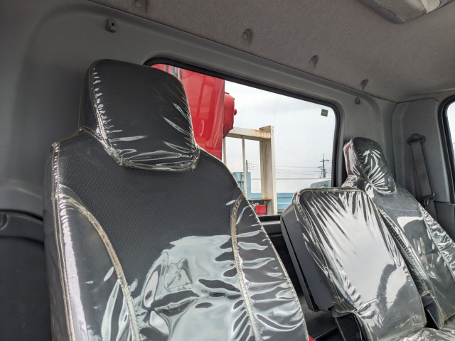 いすゞ フォワード 中型 平ボディ（クレーン付） 2PG-FRR90S1(104423) 37枚目