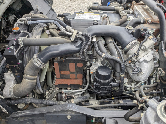 いすゞ フォワード 中型 平ボディ（クレーン付） 2PG-FRR90S1(104423) 39枚目