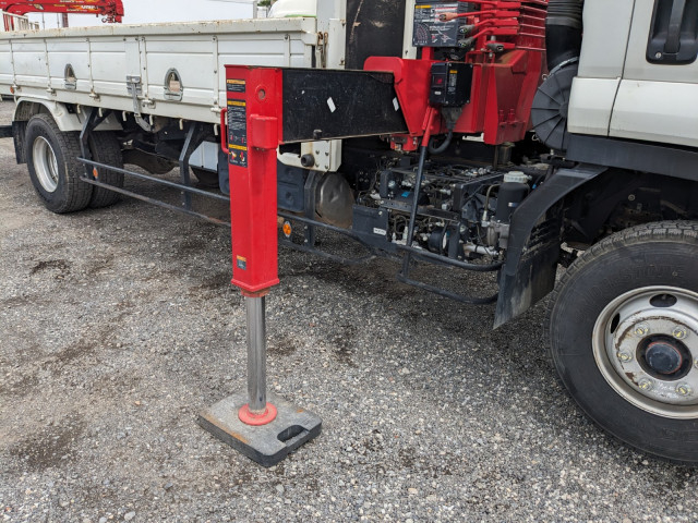 いすゞ フォワード 中型 平ボディ（クレーン付） 2PG-FRR90S1(104424) 24枚目