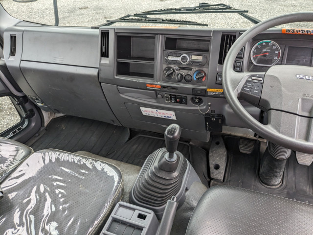 いすゞ フォワード 中型 平ボディ（クレーン付） 2PG-FRR90S1(104424) 28枚目