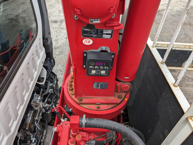 いすゞ フォワード 中型 平ボディ（クレーン付） 2PG-FRR90S1(104424) 33枚目