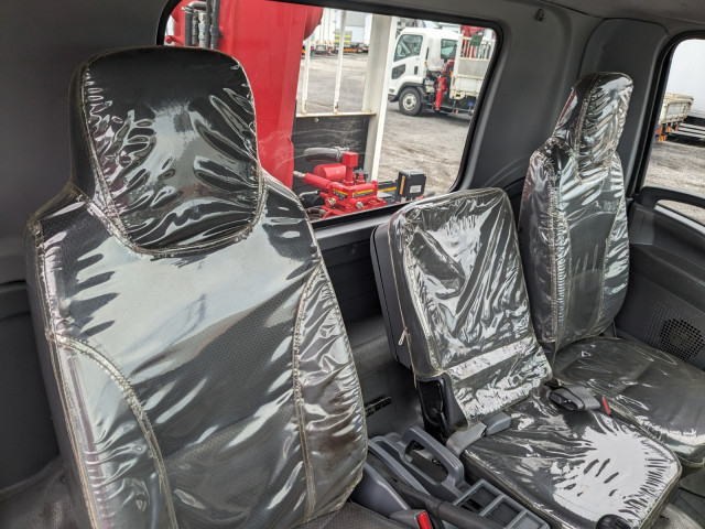 いすゞ フォワード 中型 平ボディ（クレーン付） 2PG-FRR90S1(104424) 38枚目