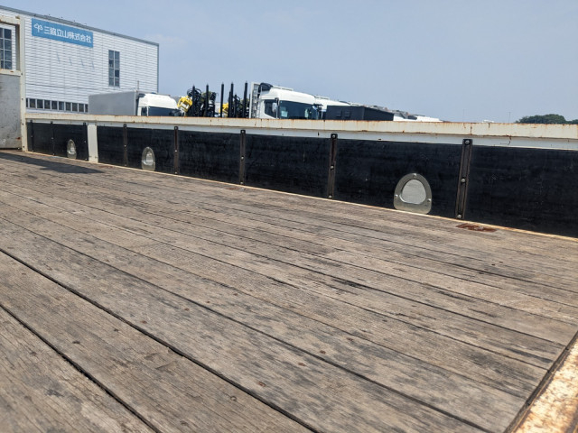 いすゞ フォワード 中型 平ボディ（クレーン付） 2PG-FRR90S1(104425) 19枚目