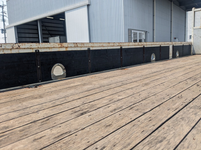 いすゞ フォワード 中型 平ボディ（クレーン付） 2PG-FRR90S1(104425) 20枚目