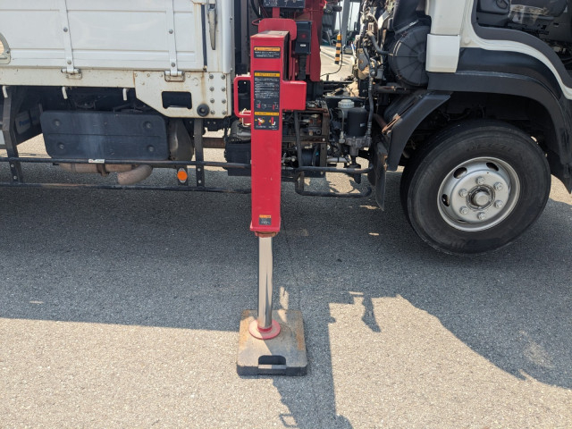 いすゞ フォワード 中型 平ボディ（クレーン付） 2PG-FRR90S1(104425) 33枚目