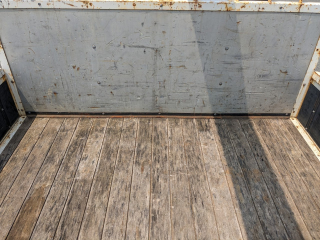 いすゞ フォワード 中型 平ボディ（クレーン付） 2PG-FRR90S1(104426) 17枚目