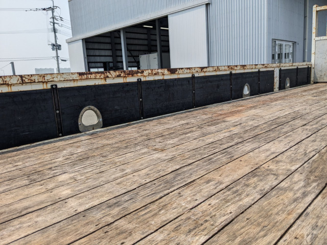 いすゞ フォワード 中型 平ボディ（クレーン付） 2PG-FRR90S1(104426) 20枚目