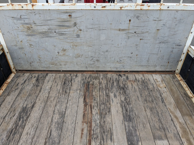 いすゞ フォワード 中型 平ボディ（クレーン付） 2PG-FRR90S1(104427) 17枚目