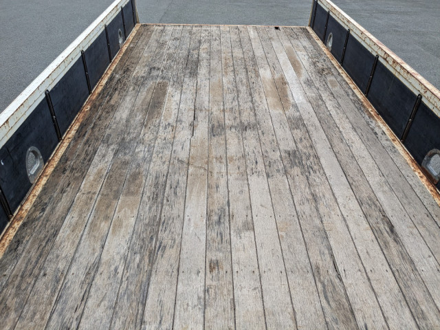 いすゞ フォワード 中型 平ボディ（クレーン付） 2PG-FRR90S1(104427) 18枚目