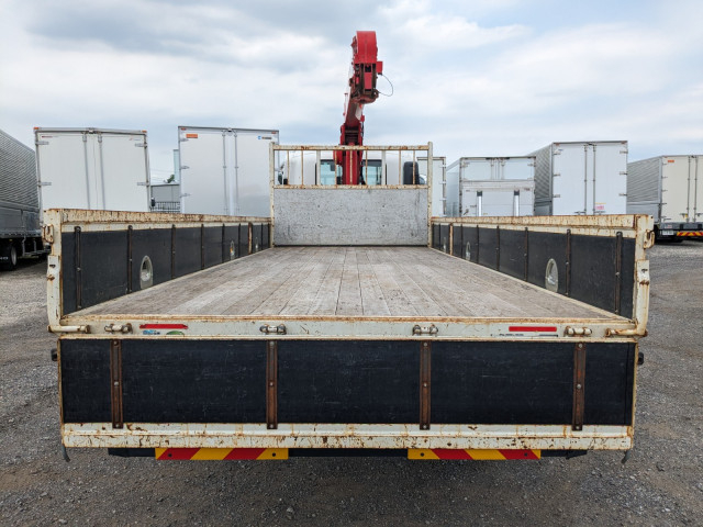 いすゞ フォワード 中型 平ボディ（クレーン付） 2PG-FRR90S1(104428) 8枚目