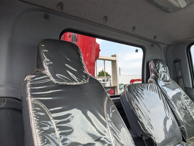 いすゞ フォワード 中型 平ボディ（クレーン付） 2PG-FRR90S1(104428) 37枚目