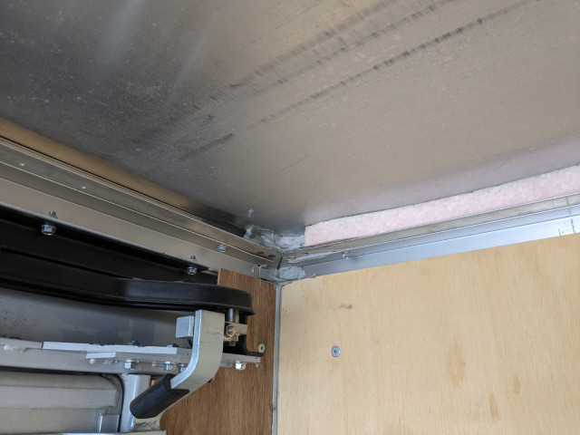 いすゞ エルフ 小型 バン TKG-NKS85AN(104430) 15枚目