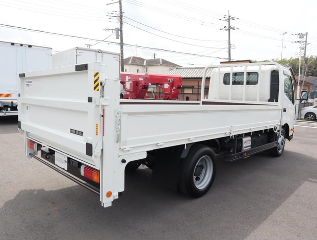 日野 デュトロ 小型 平ボディ 2DG-XZU712M(104441) 3枚目